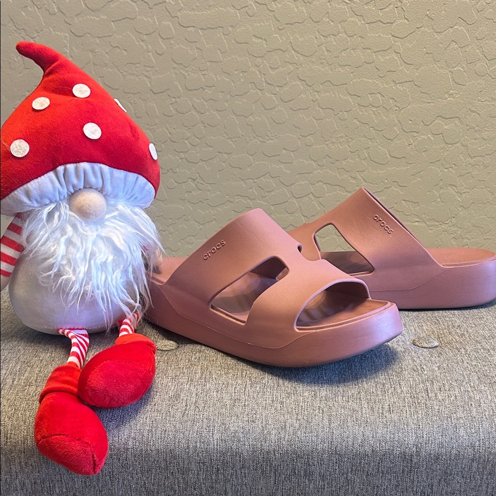 CROCS getaway platform H-Strap size 10